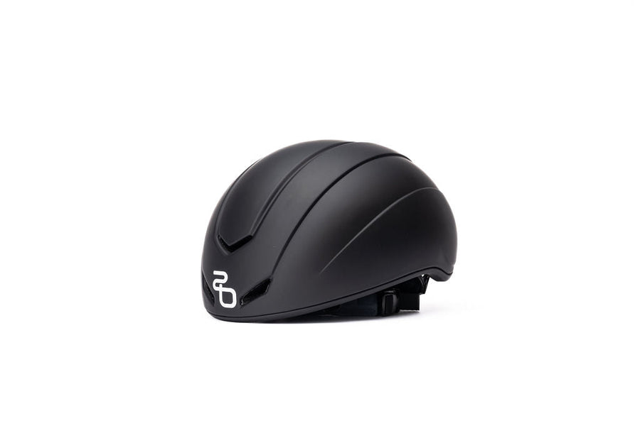 StayBent short track speed skating helmet in black for a short track helmet buying guide