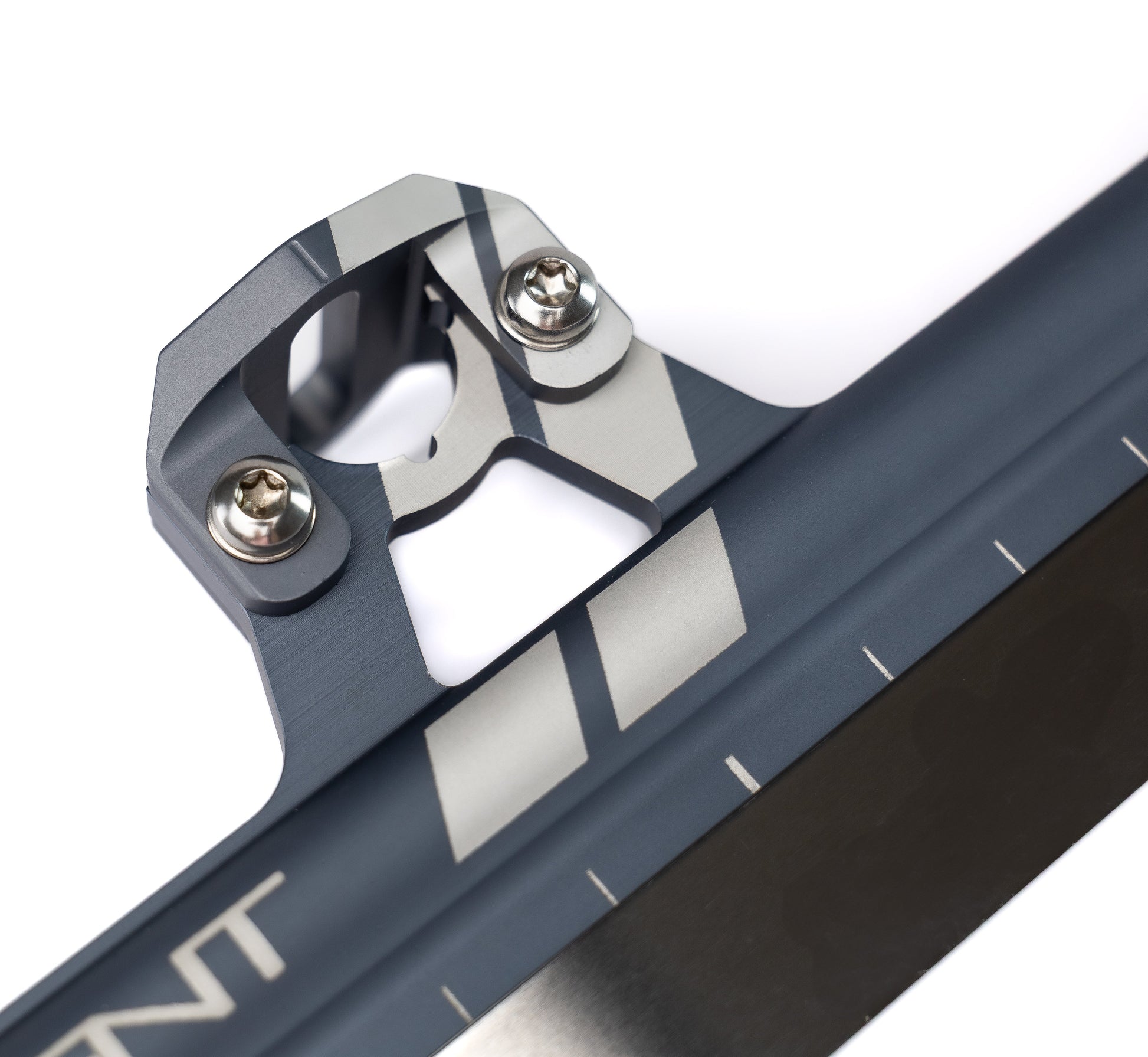 XC Flex Weapon detail
